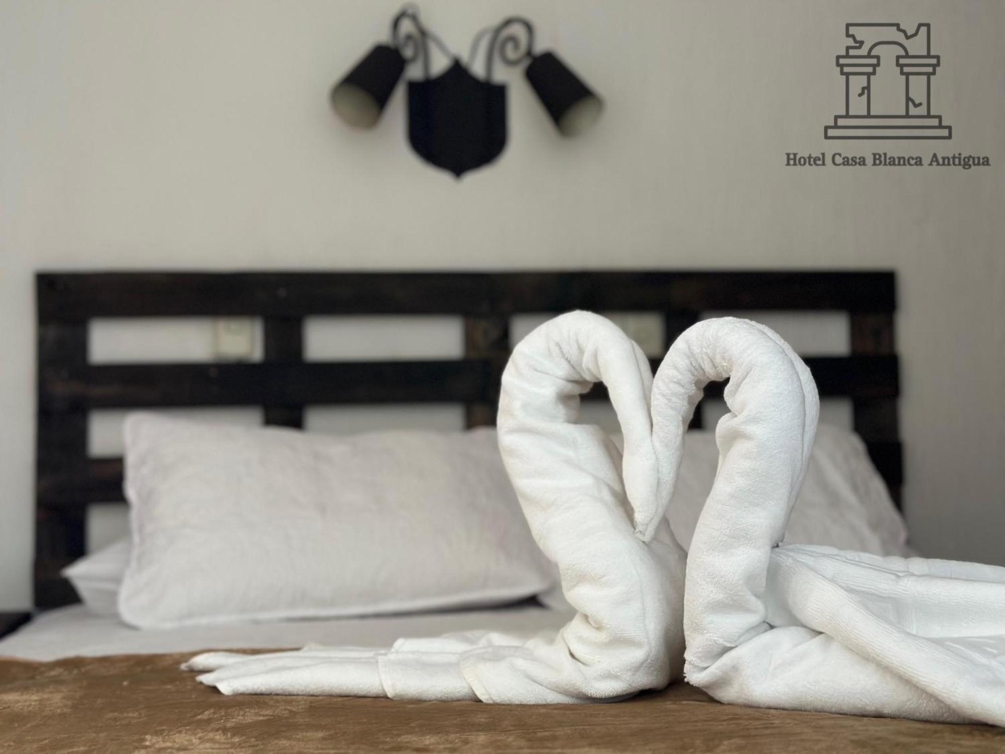 Hotel Casa Blanca Antigua Guatemala Экстерьер фото