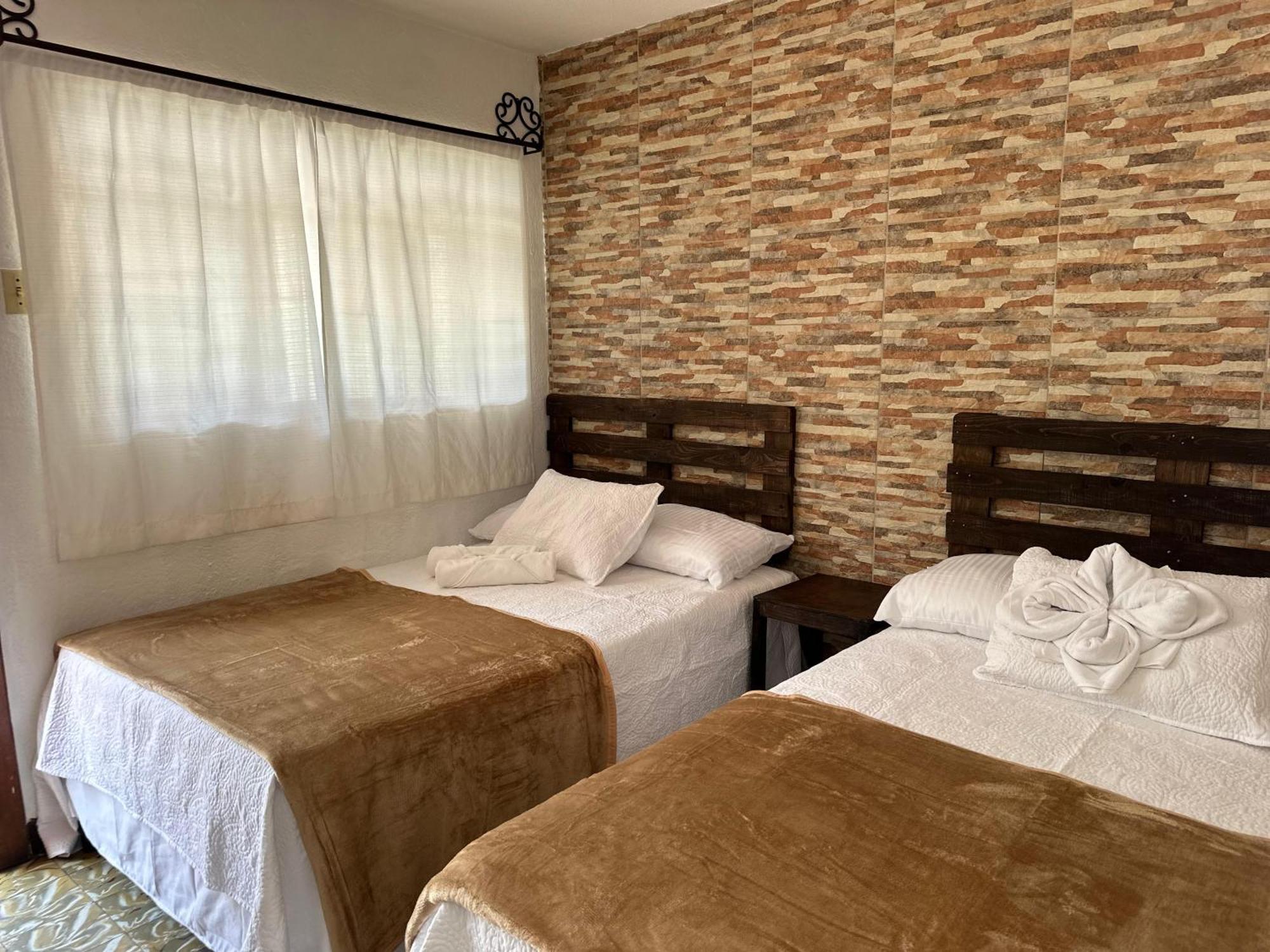 Hotel Casa Blanca Antigua Guatemala Экстерьер фото