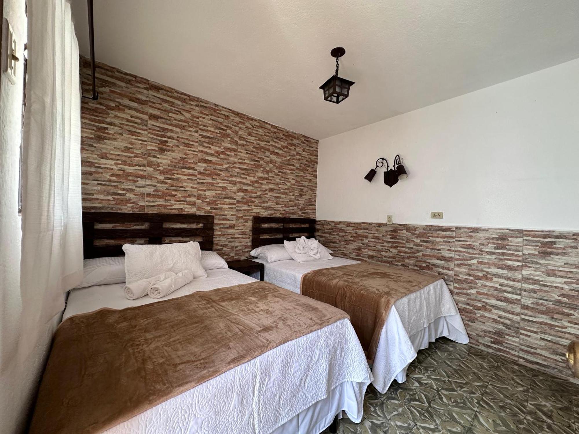 Hotel Casa Blanca Antigua Guatemala Экстерьер фото